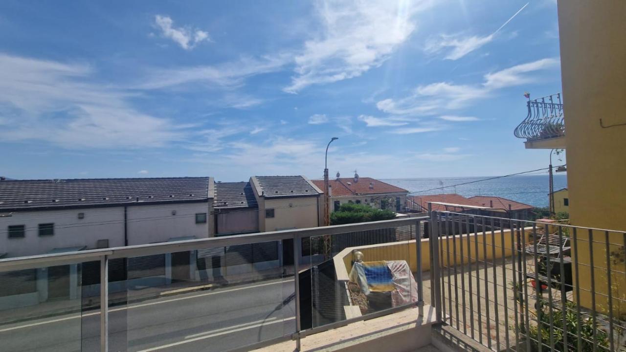 Apartamento Wh - Bussana San Remo Exterior foto